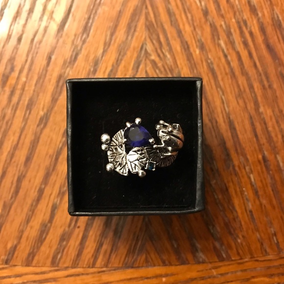 Frog & Lilly Pad Silver Ring! - Picture 2 of 7